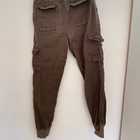 Community army green joggers - Picture 3 of 3